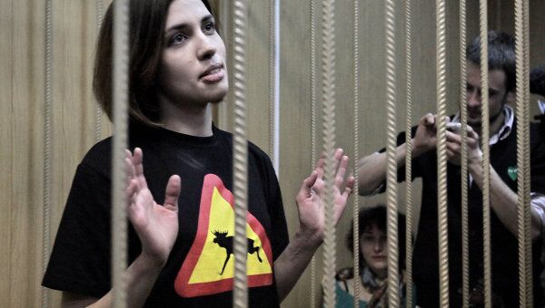 Участницы группы Pussy Riot Надежда Толоконникова