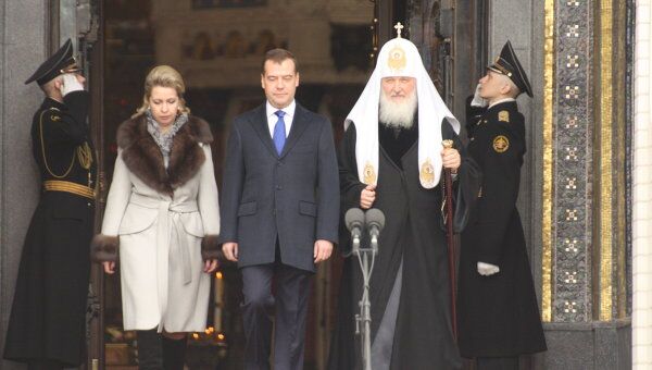 Медведев посетил церемонию освящения Морского собора в Кронштадте