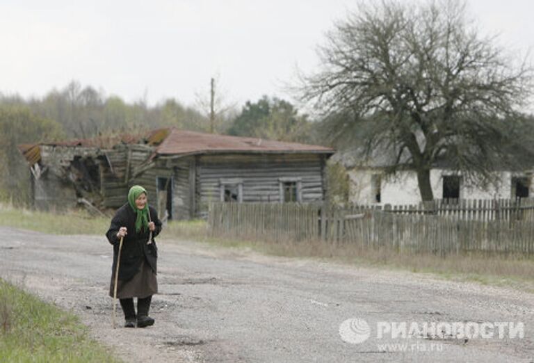 Жители деревни Тульговичи в зоне отчуждения Чернобыльской АЭС