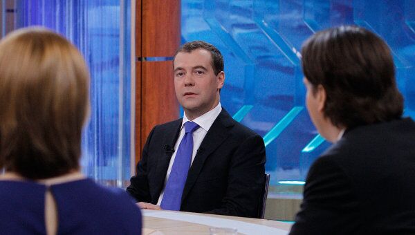 Интервью Д.Медведева журналистам пяти телеканалов в прямом эфире