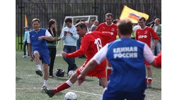 Единая Россия победила на футбольном турнире в Лужниках