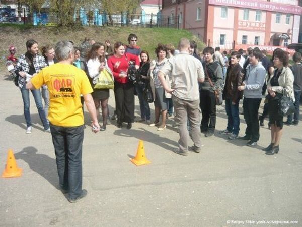 В Иванове провели мастер-классы по экстремальному вождению скутеров