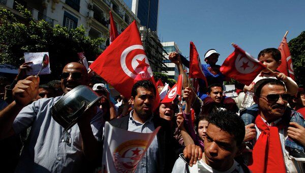 Первомайская демонстрация в Тунисе