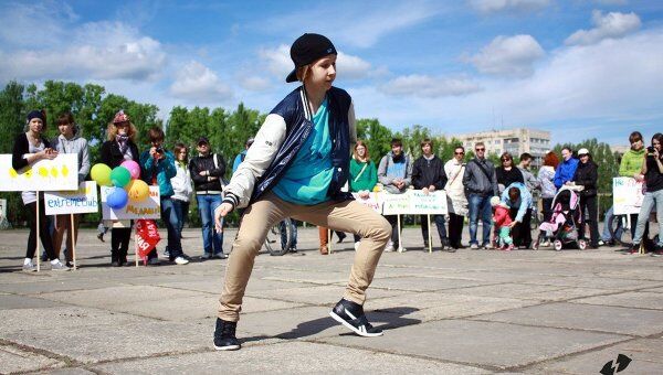 Скейтеры и роллеры устроили экстремальный Первомай в Тольятти