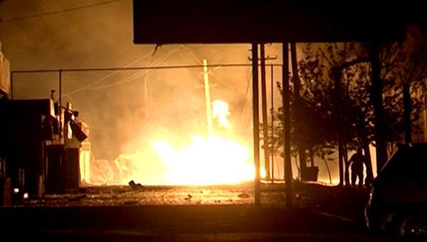 Взрывы на посту полиции в Махачкале