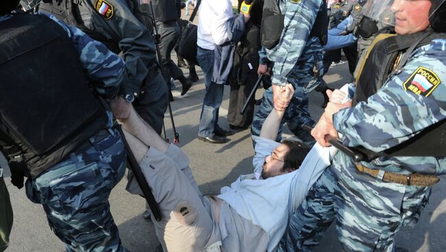 Задержания участников митинга Марш миллионов в Москве