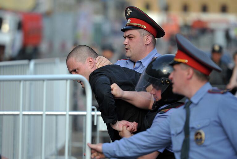 Задержания участников митинга Марш миллионов в Москве