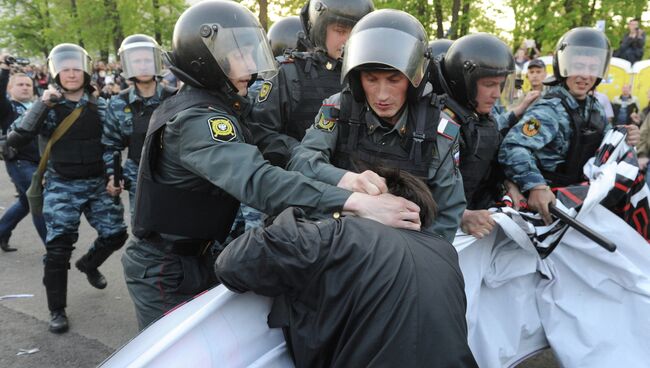 Задержания участников митинга Марш миллионов в Москве