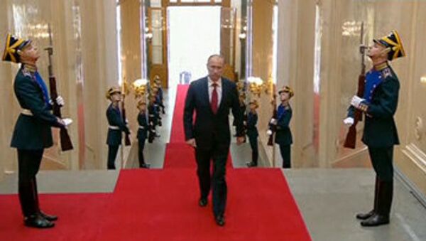 Владимир Путин прибыл в Большой Кремлевский дворец