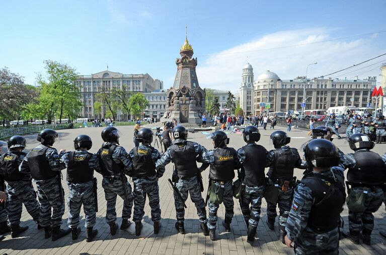 Задержания участников акции оппозиции на Китай-городе