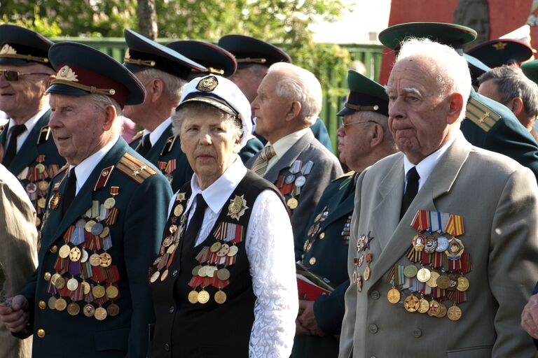 Лица победителей День победы ВОВ Брест