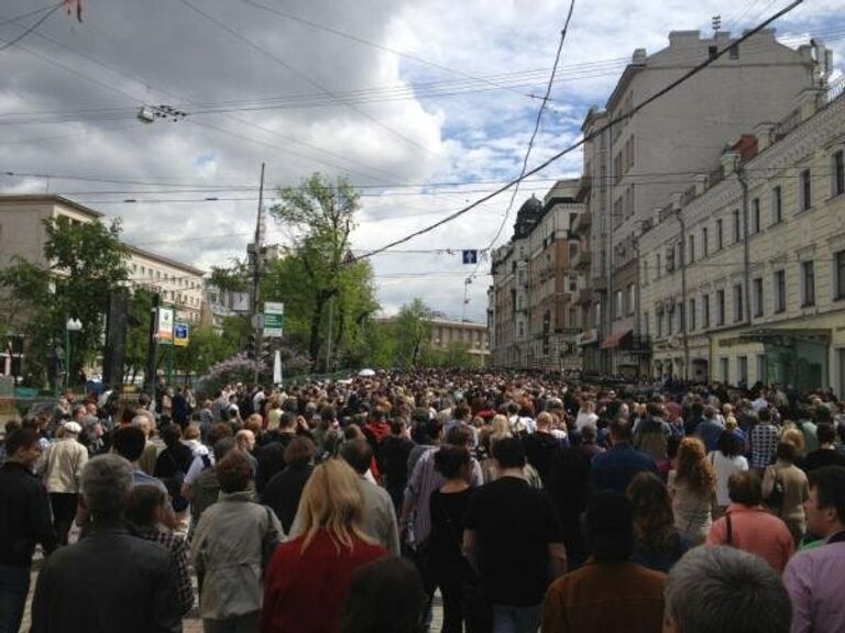 Акция Контрольная прогулка писатели Москва репортер