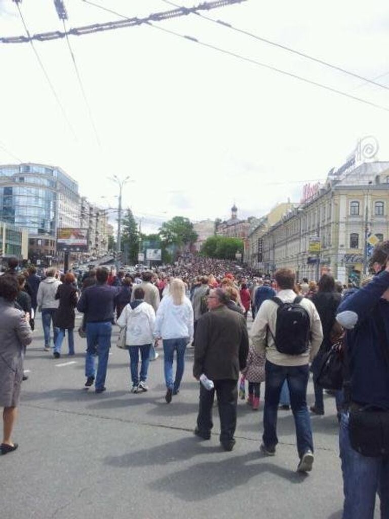 Акция Контрольная прогулка писатели Москва репортер