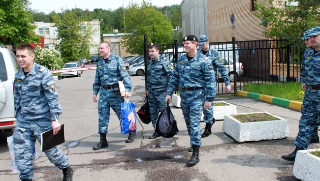 Сотрудников московского ОМОНа впосле выписки из ведомственного клинического госпиталя