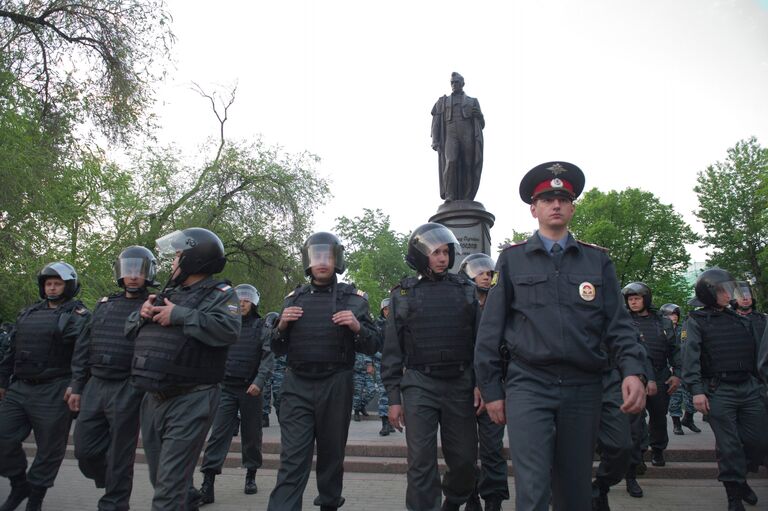 Лагерь оппозиции на Чистых прудах разогнан полицией