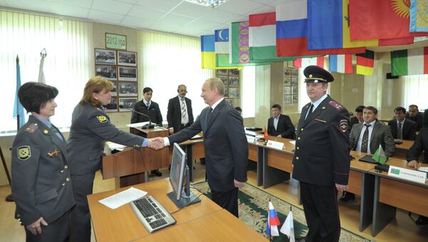 Президент РФ В.Путин посетил Всероссийский институт повышения квалификации сотрудников МВД РФ