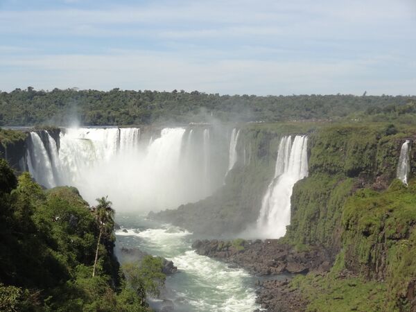 Угроза обмеления водопадов Игуасу