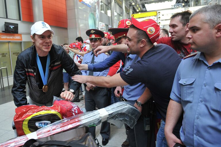 Встреча сборной России по хоккею после победы на чемпионате мира