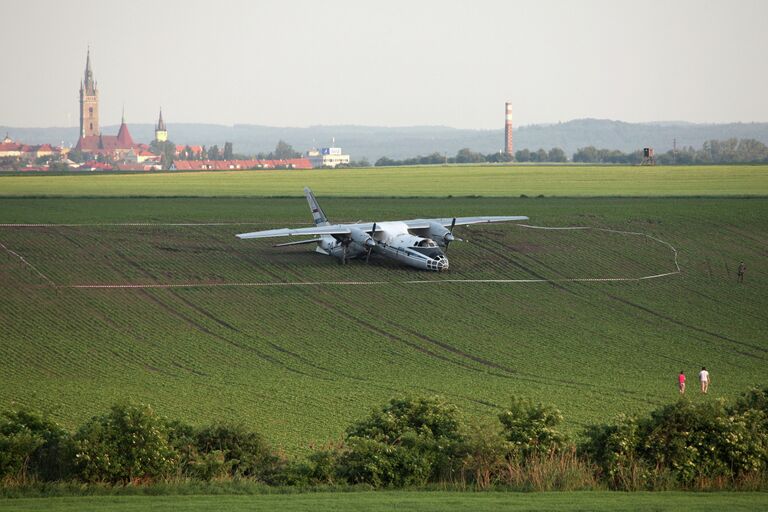 Крушение российского военного самолета Ан-30Б в Чехии