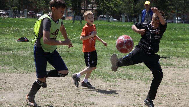 Спорт футбол соревнования Арсеньев