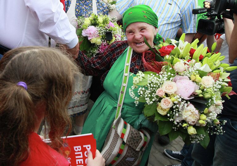 Прилет Бурановских бабушек в Москву