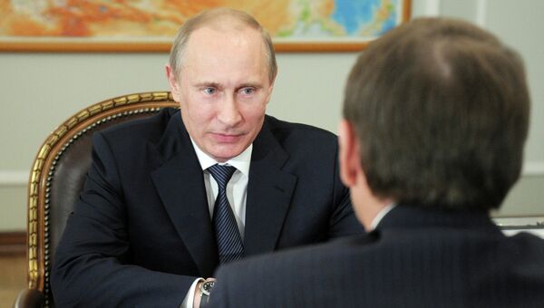 Презиеднт РФ В.Путин провел рабочую встречу со спикером Госдумы С.Нарышкиным. Архивное фото