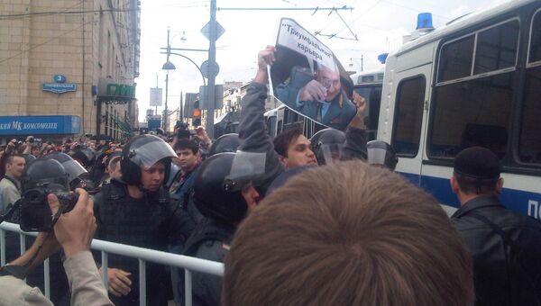 Задержание участников несанкционированной акции на Триумфальной площади