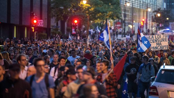 Тысячи студентов в Монреале протестовали против роста платы за учебу