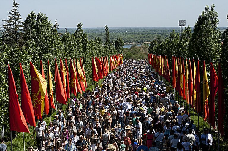 каждый волгоградец считает своим долгом подняться на высоту 