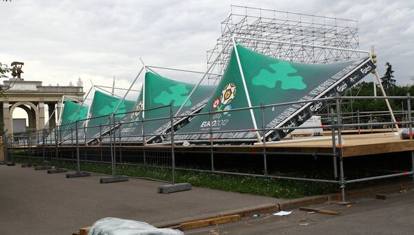 Огромную фан-зону к Евро-2012 строят на территории ВВЦ в Москве