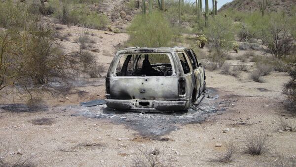 Пять тел погибших найдены в сгоревшем внедорожнике в пустыне Аризоны