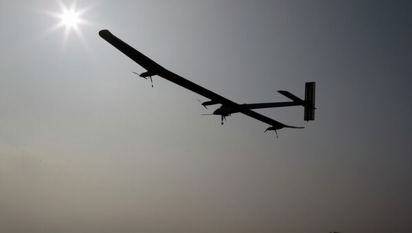 Солнечный самолет Solar Impulse завершил межконтинентальный перелет