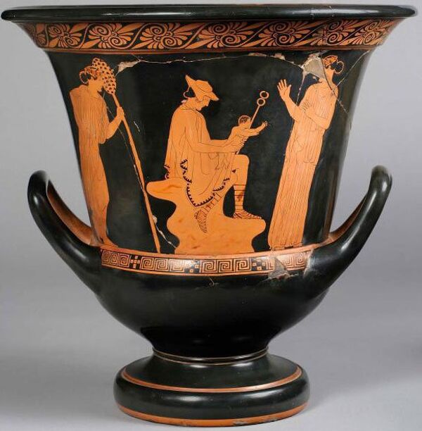 Кратер краснофигурный с изображением Гермеса с младенцем Дионисом