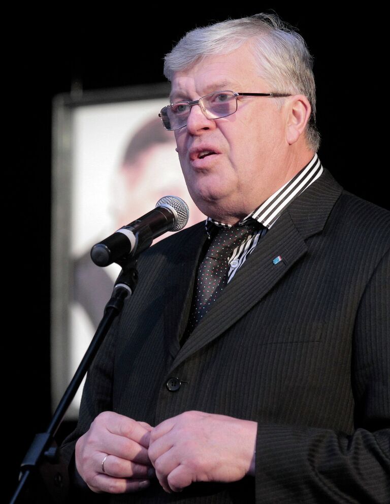 Прощание с певцом Эдуардом Хилем в Санкт-Петербурге Прощание с певцом Эдуардом Хилем в Санкт-Петербурге