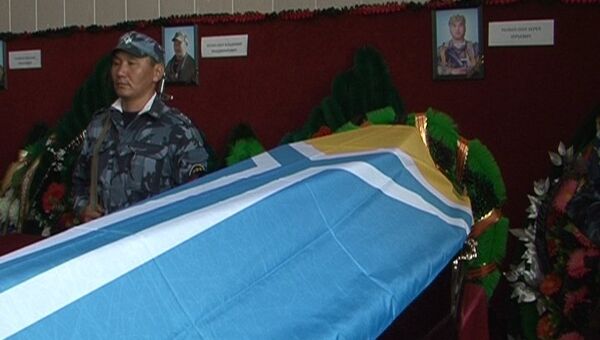 Похороны десантников, погибших при пожаре в Туве