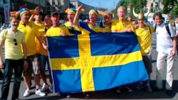 Шведские болельщики оккупировали Киев перед матчами своей сборной