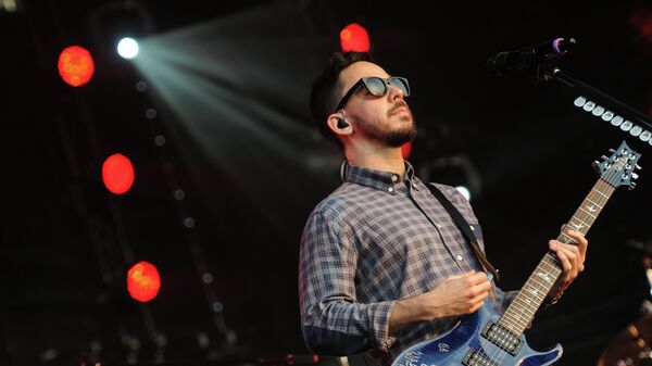 Участник группы Linkin Park Майк Шинода. Архивное фото