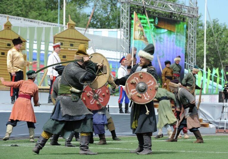 Празднование Дня России в Омске завершилось театрализованным представлением