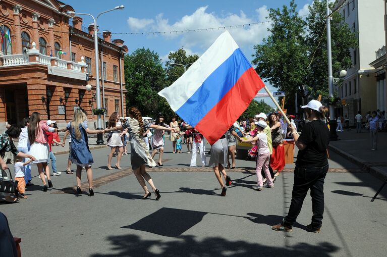 12 июня Уфа, кроме Дня России, отмечала День города и Дни Са 12 июня Уфа, кроме Дня России, отмечала День города и Дни Са