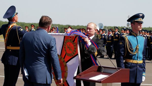 Посещение В.Путиным 393-й авиационной базы ВВС России