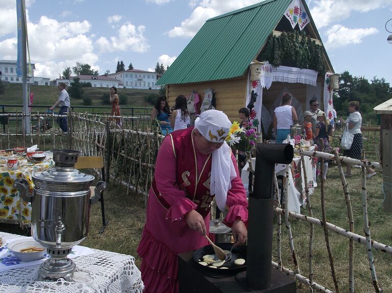 Состязания на ловкость, силу и храбрость: Сабантуй в Елабуге