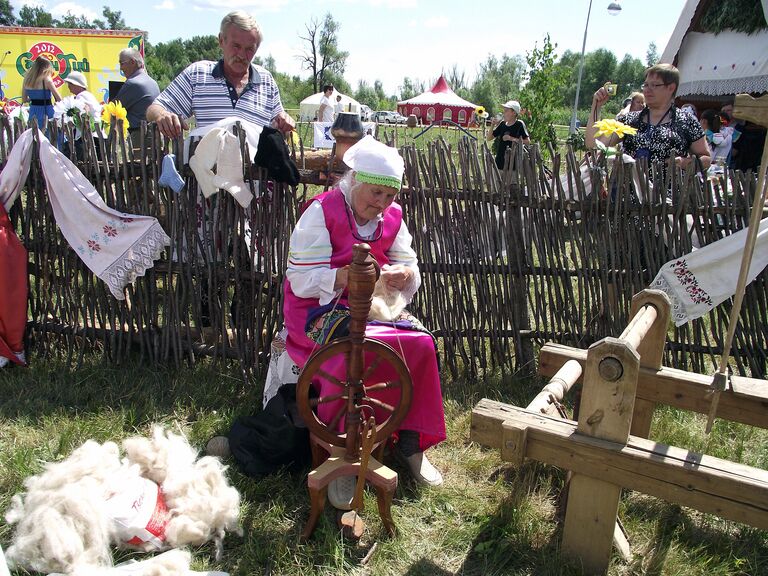  Состязания на ловкость, силу и храбрость: Сабантуй в Елабуге