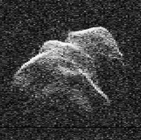 Радиолокационный снимок астероида Таутатис (4179 Toutatis)