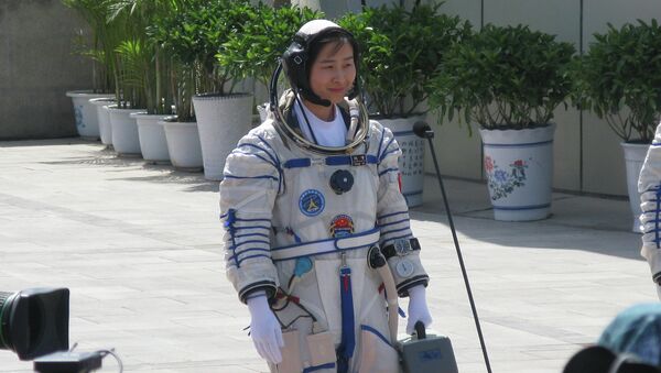 Лю Ян. Первая китайская женщина-космонавт. Архивное фото