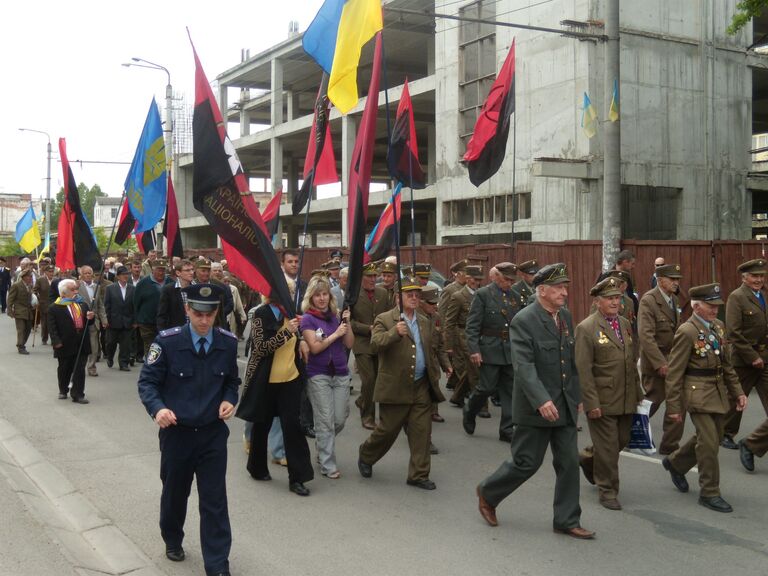 27.05.2012 по центральным улицам Ивано-Франковска прошел Ма