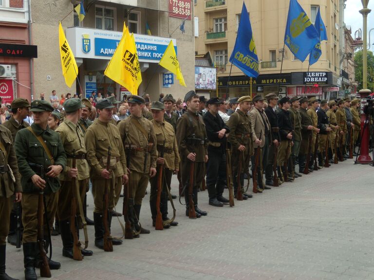 27.05.2012 по центральным улицам Ивано-Франковска прошел Ма