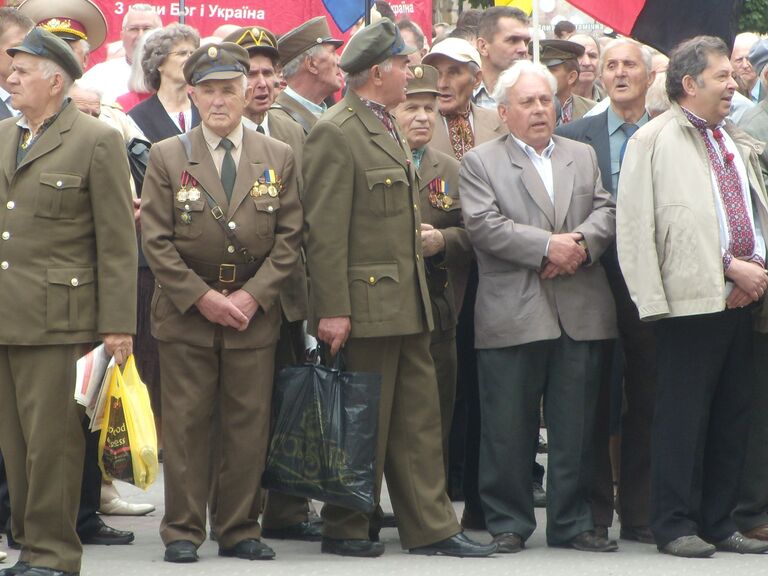 27.05.2012 по центральным улицам Ивано-Франковска прошел Ма