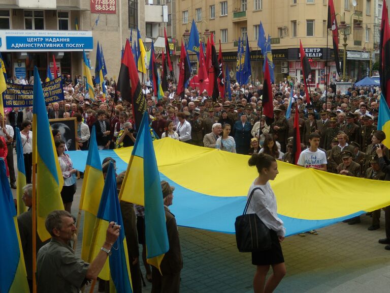 27.05.2012 по центральным улицам Ивано-Франковска прошел Ма