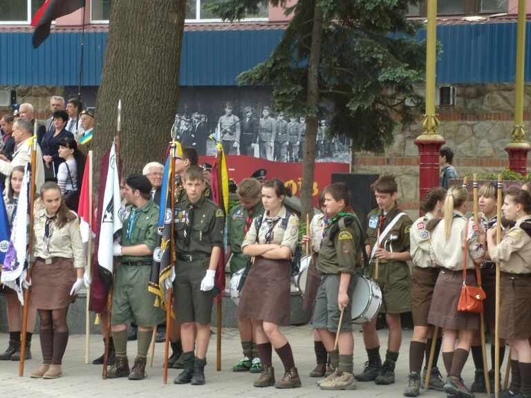 27.05.2012 по центральным улицам Ивано-Франковска прошел Ма