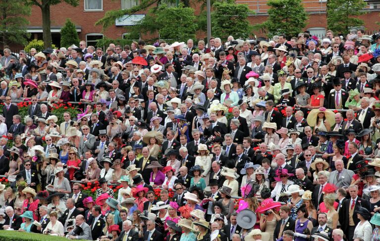 Королевские скачки Royal Ascot: парад шляпок и спортивный азарт